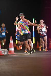 BIB: 40475
                            <button type="button" onclick="openModal(21244814)" class="btn btn-primary btn-sm float-right btn-popup" data-toggle="modal" data-target=".modal-high-quality">
                        <i class="fas fa-shopping-cart"></i> Add to Cart
                    </button>
                                            <button type="button" onclick="isThisMe(21244814, true)" class="btn btn-success btn-sm float-right btn-popup btn-isme hidden" data-toggle="tooltip" data-placement="bottom" title="นี่คือรูปของคุณใช่ไหม คลิกที่นี่เพื่อเอาเข้าอัลบั้ม">
                        <i class="fas fa-plus"></i> Add to album
                    </button>
                    <button type="button" onclick="isThisMe(21244814, false)" class="btn btn-warning btn-sm float-right btn-popup btn-isnotme hidden">
                        <i class="fas fa-ban"></i> Remove from album
                    </button>